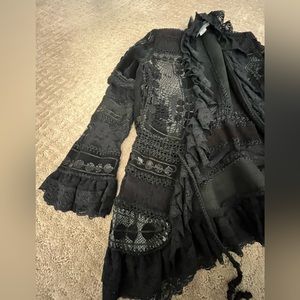 Women’s jacket size medium , barely worn !